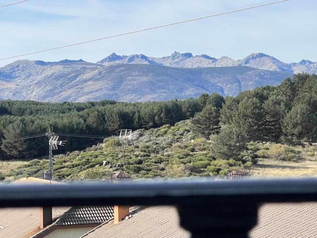 Apartamento La Nava de Gredos Navarredonda Exterior foto